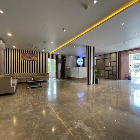 Seasons Sajjangarh Hotel Udaipur Eksteriør billede