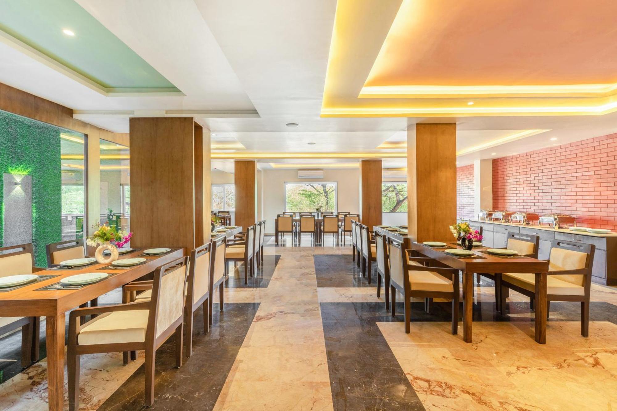 Seasons Sajjangarh Hotel Udaipur Eksteriør billede