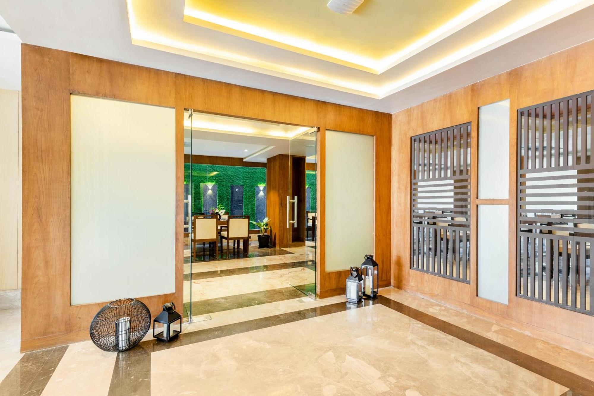 Seasons Sajjangarh Hotel Udaipur Eksteriør billede